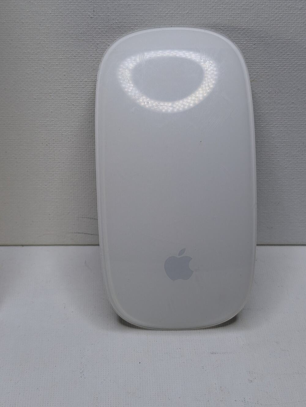 Apple Magic Mouse A1296 1st Gen WirelessBluetooth White Silver Battery Cover...
